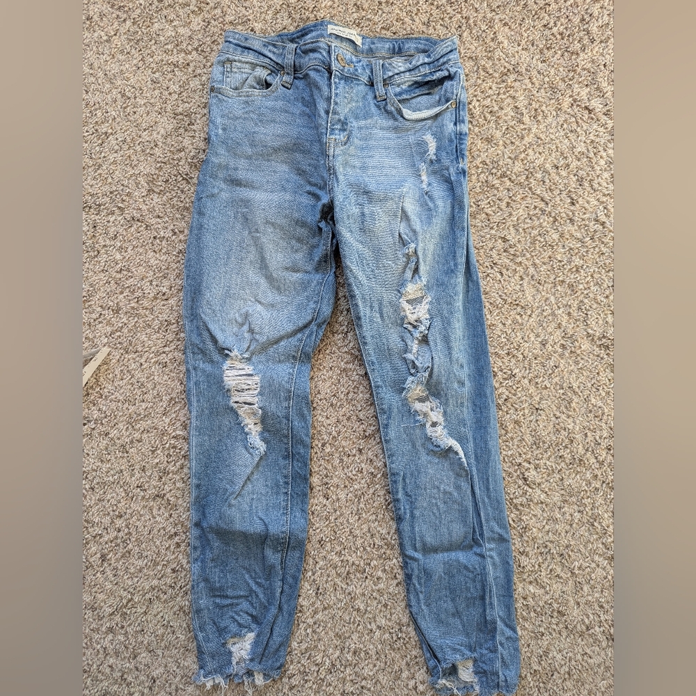 US 7 DISTRESSED HAMMER JEANS